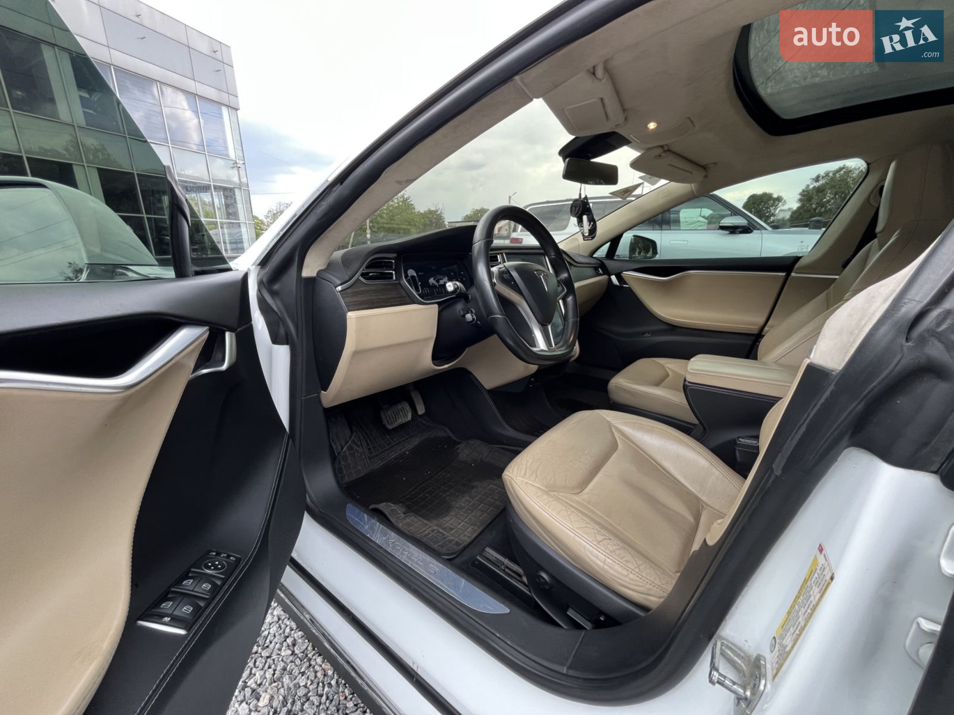 2015 Tesla Model S - мініатюра 42