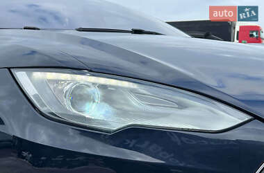 Лифтбек Tesla Model S 2014 в Львове