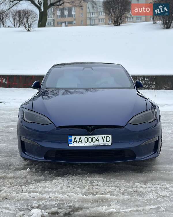 Лифтбек Tesla Model S 2022 в Киеве