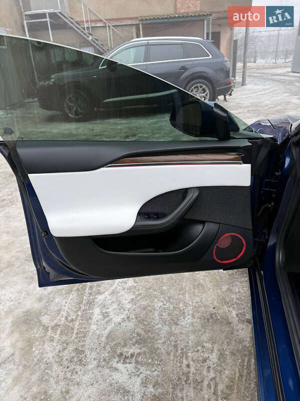 Ліфтбек Tesla Model S 2021 в Подільську фото 29 Ліфтбек Tesla Model S 2021 в Подільську
