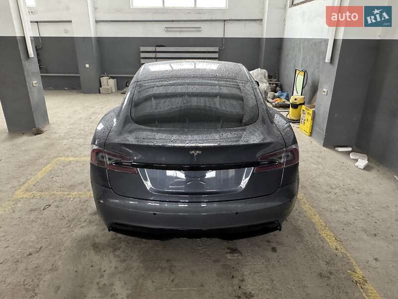 Лифтбек Tesla Model S 2022 в Ровно фото 17 Лифтбек Tesla Model S 2022 в Ровно