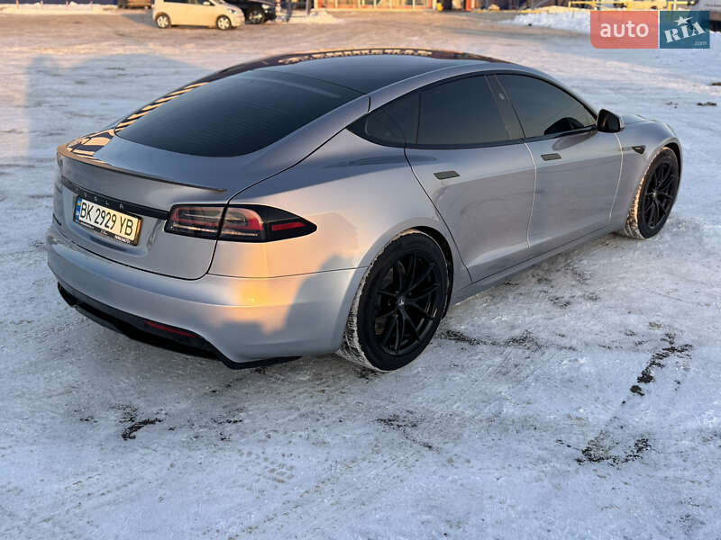 Лифтбек Tesla Model S 2024 в Ровно фото 13 Лифтбек Tesla Model S 2024 в Ровно