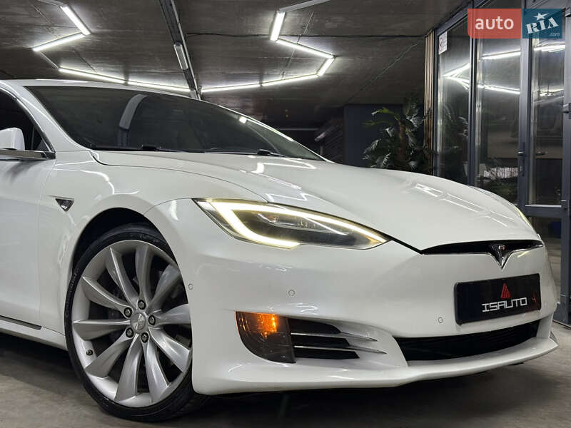Лифтбек Tesla Model S 2016 в Одессе фото 4 Лифтбек Tesla Model S 2016 в Одессе