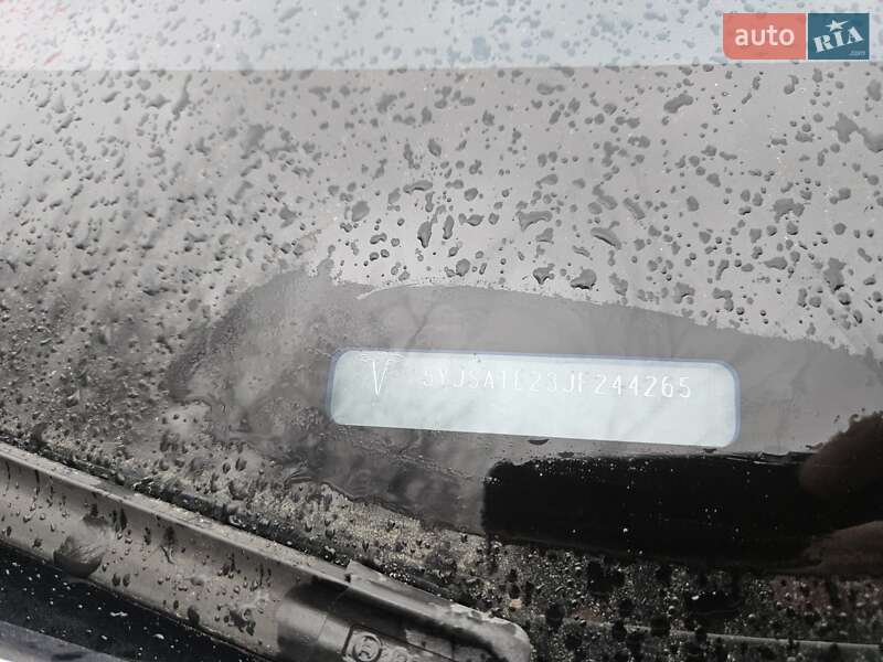 Лифтбек Tesla Model S 2018 в Днепре фото 51 Лифтбек Tesla Model S 2018 в Днепре