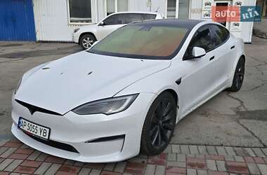 Лифтбек Tesla Model S 2021 в Запорожье