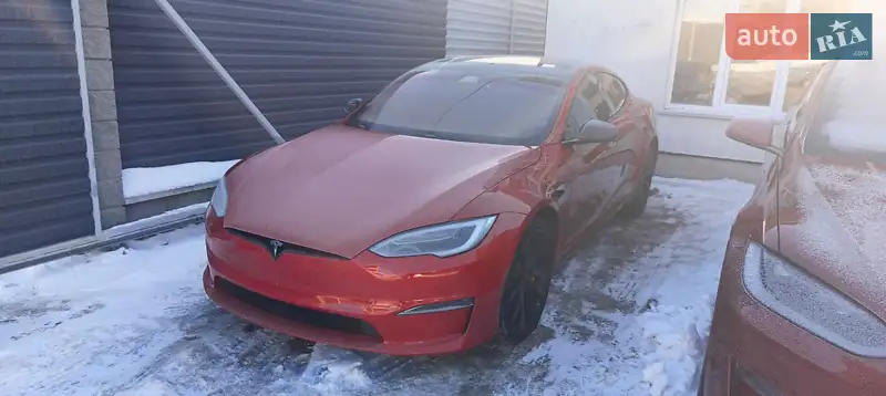 Tesla Model S 2021
