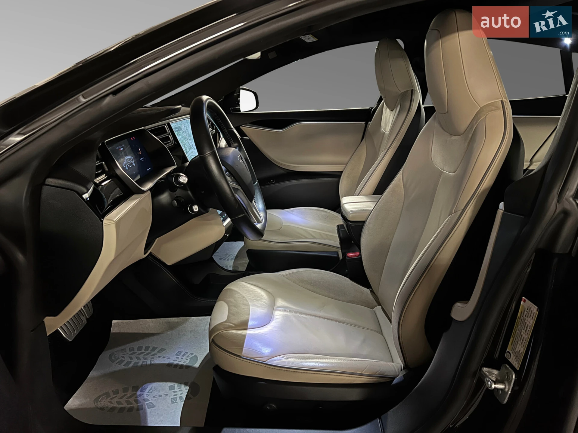 2015 Tesla Model S - мініатюра 10