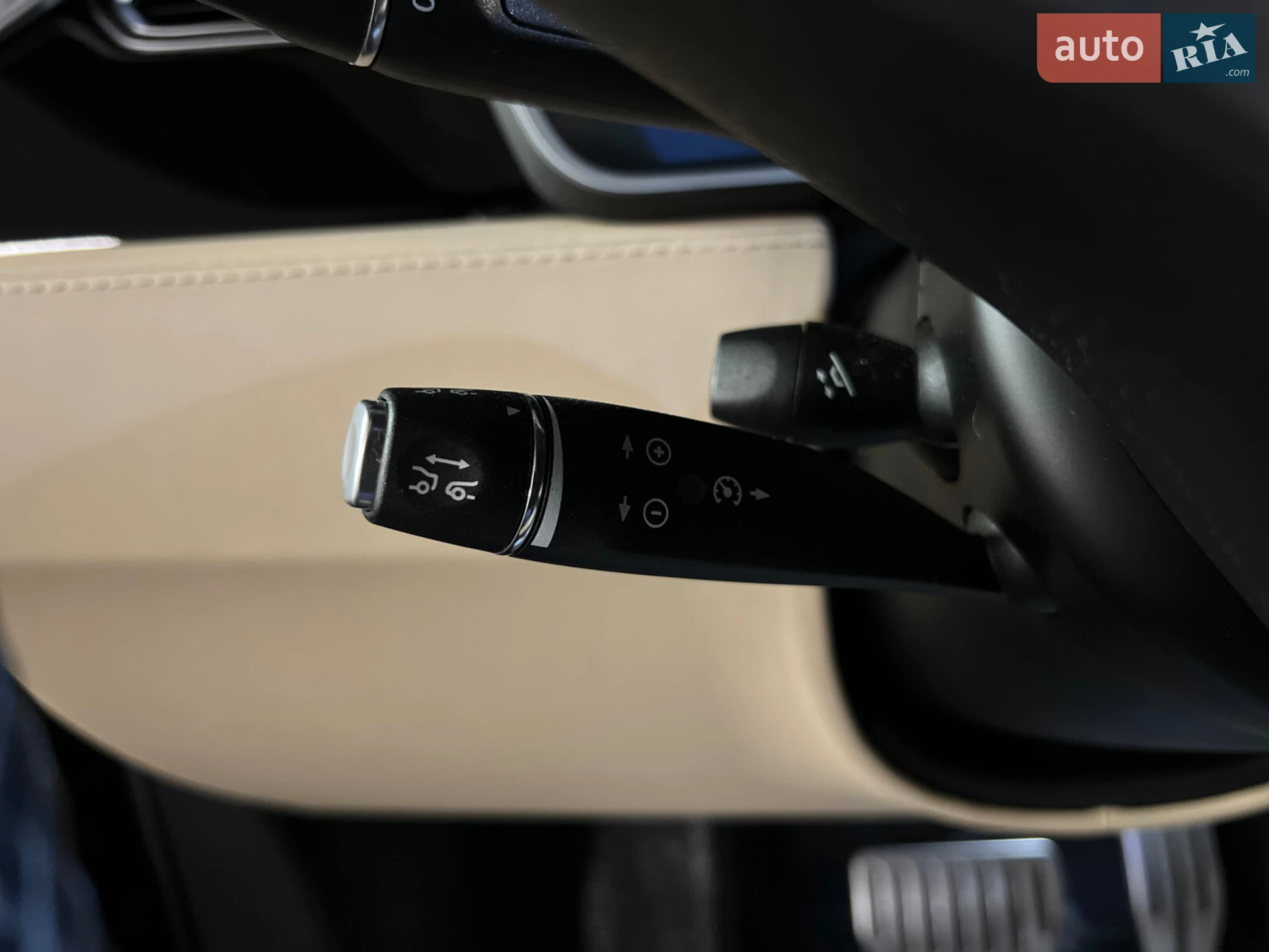 2015 Tesla Model S - мініатюра 24