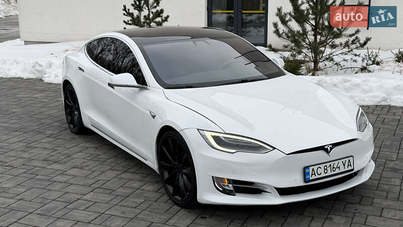 Лифтбек Tesla Model S 2017 в Луцке фото 33 Лифтбек Tesla Model S 2017 в Луцке