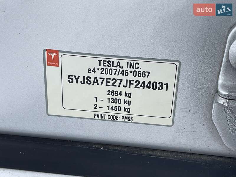 Ліфтбек Tesla Model S 2018 в Києві