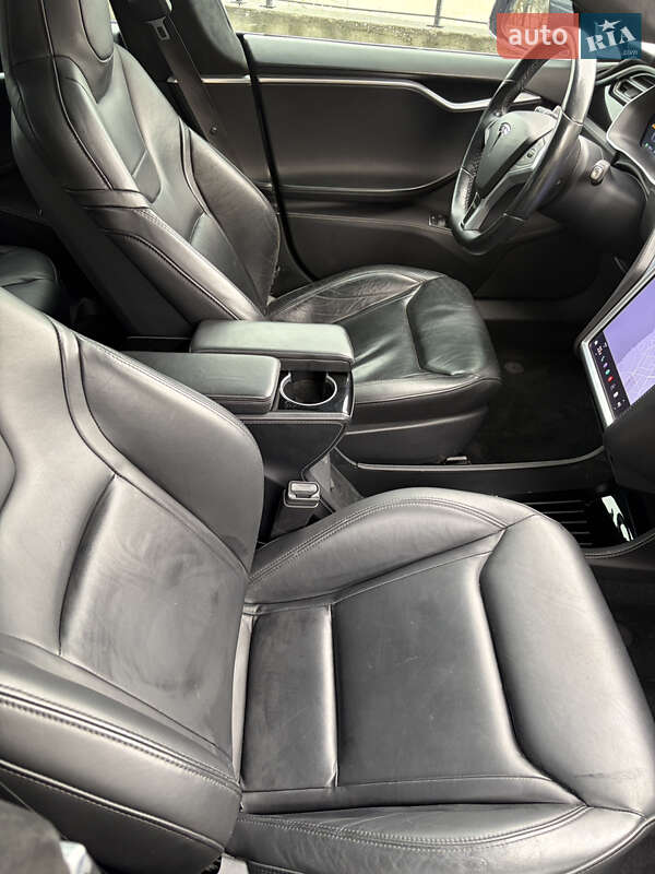 Лифтбек Tesla Model S 2015 в Одессе фото 10 Лифтбек Tesla Model S 2015 в Одессе