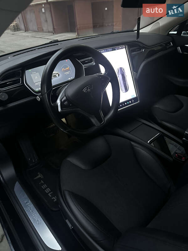 Лифтбек Tesla Model S 2016 в Ивано-Франковске фото 30 Лифтбек Tesla Model S 2016 в Ивано-Франковске