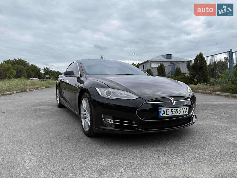 Tesla Model S 2013 Tesla Model S 2013