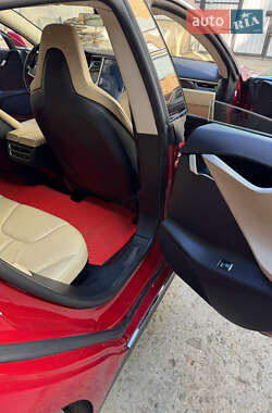Лифтбек Tesla Model S 2013 в Одессе