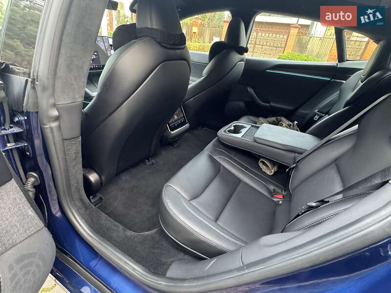 Лифтбек Tesla Model S 2021 в Одессе