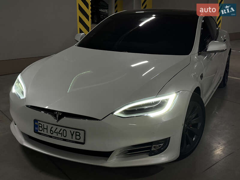 Ліфтбек Tesla Model S 2020 в Одесі фото 9 Ліфтбек Tesla Model S 2020 в Одесі