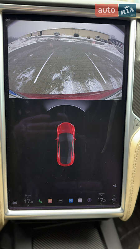 Ліфтбек Tesla Model S 2017 в Чернівцях