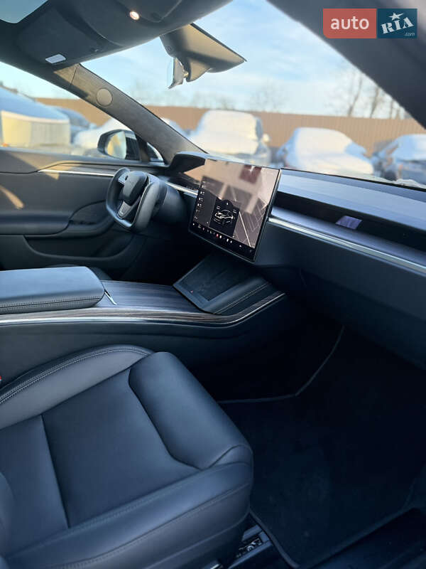 Лифтбек Tesla Model S 2024 в Виннице фото 26 Лифтбек Tesla Model S 2024 в Виннице