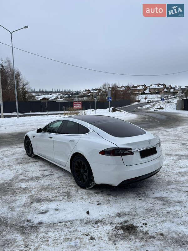 Ліфтбек Tesla Model S 2020 в Хмельницькому