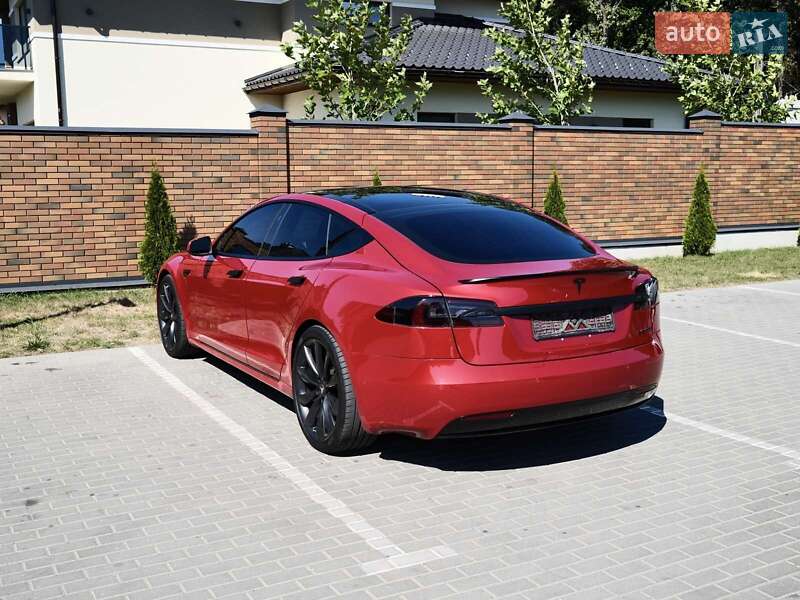 Ліфтбек Tesla Model S 2017 в Східниці фото 13 Ліфтбек Tesla Model S 2017 в Східниці