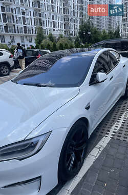 Лифтбек Tesla Model S 2021 в Киеве