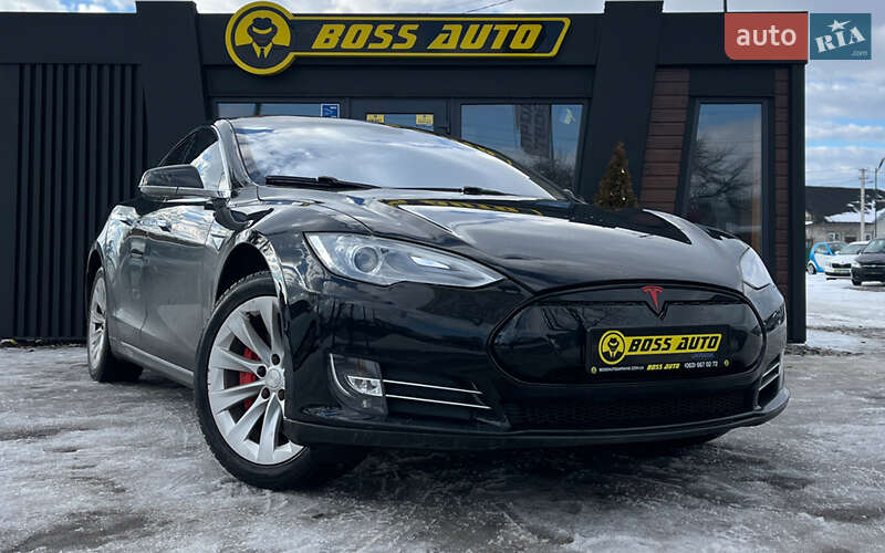Tesla Model S 2013