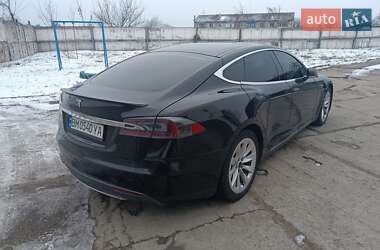Лифтбек Tesla Model S 2014 в Ромнах