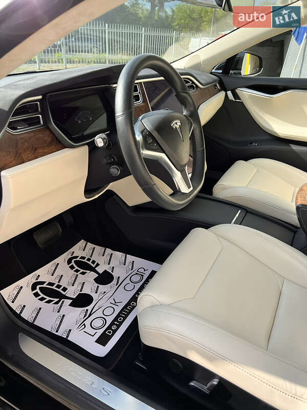Ліфтбек Tesla Model S 2017 в Івано-Франківську фото 8 Ліфтбек Tesla Model S 2017 в Івано-Франківську