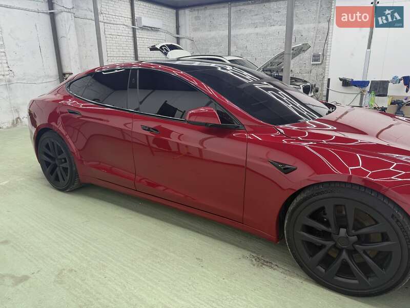 Ліфтбек Tesla Model S 2021 в Львові