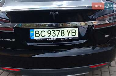 Лифтбек Tesla Model S 2014 в Дрогобыче
