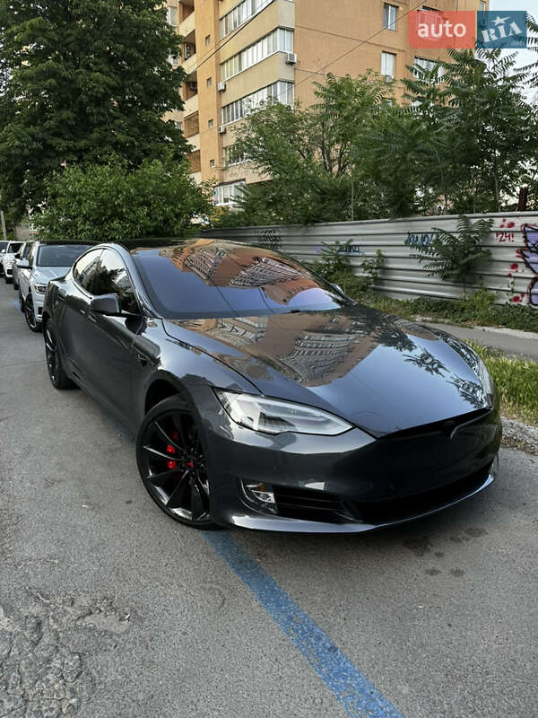 Tesla Model S 2019 Tesla Model S 2019