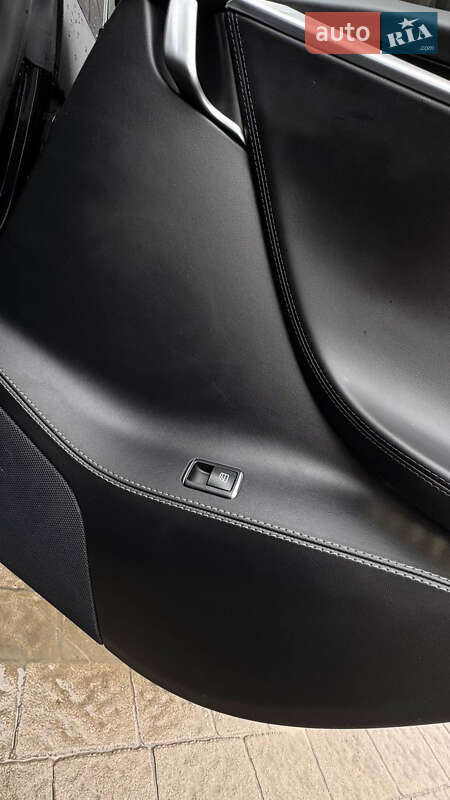 Лифтбек Tesla Model S 2017 в Трускавце фото 101 Лифтбек Tesla Model S 2017 в Трускавце