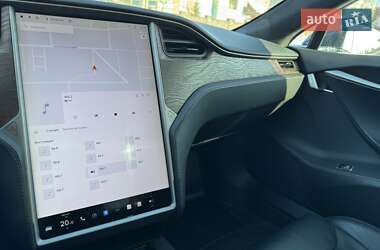Лифтбек Tesla Model S 2018 в Ровно