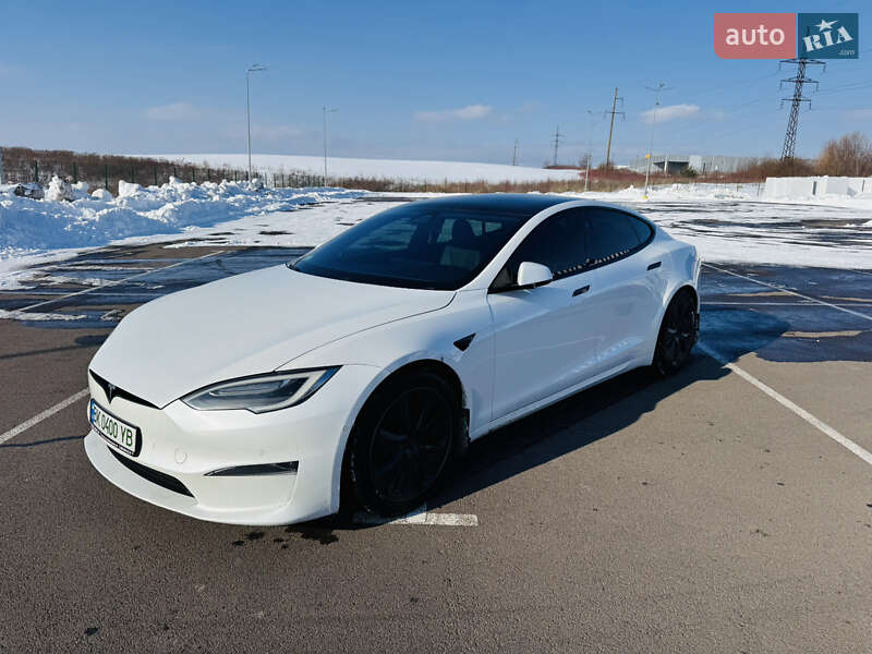 Лифтбек Tesla Model S 2021 в Ровно