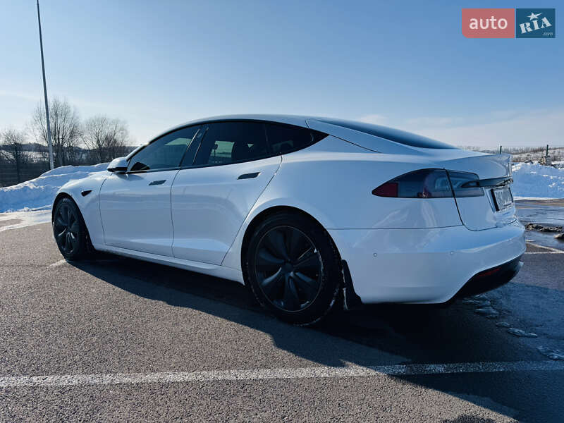 Лифтбек Tesla Model S 2021 в Ровно