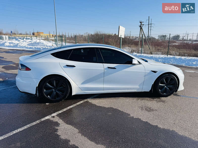 Лифтбек Tesla Model S 2021 в Ровно