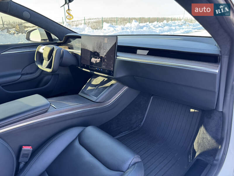 Лифтбек Tesla Model S 2021 в Ровно