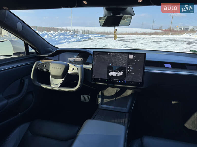 Лифтбек Tesla Model S 2021 в Ровно