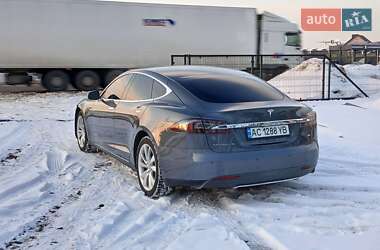 Лифтбек Tesla Model S 2013 в Луцке