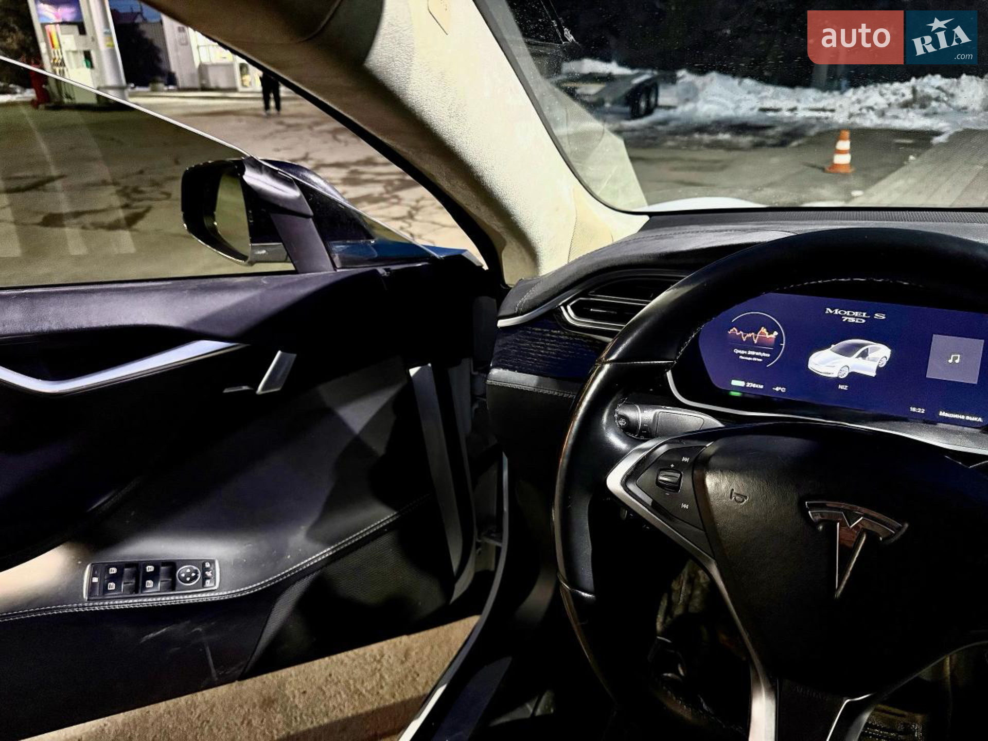 2016 Tesla Model S - мініатюра 15