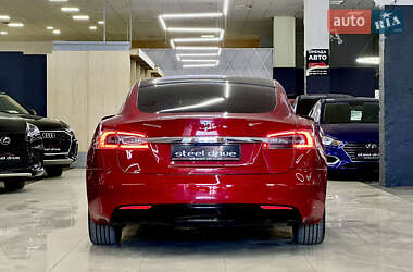 Лифтбек Tesla Model S 2019 в Николаеве