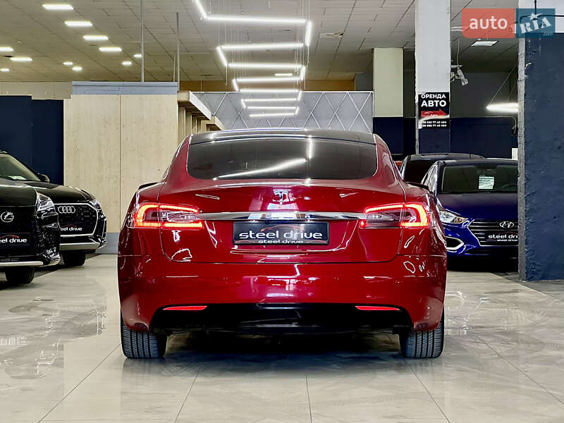 Лифтбек Tesla Model S 2019 в Николаеве фото 6 Лифтбек Tesla Model S 2019 в Николаеве