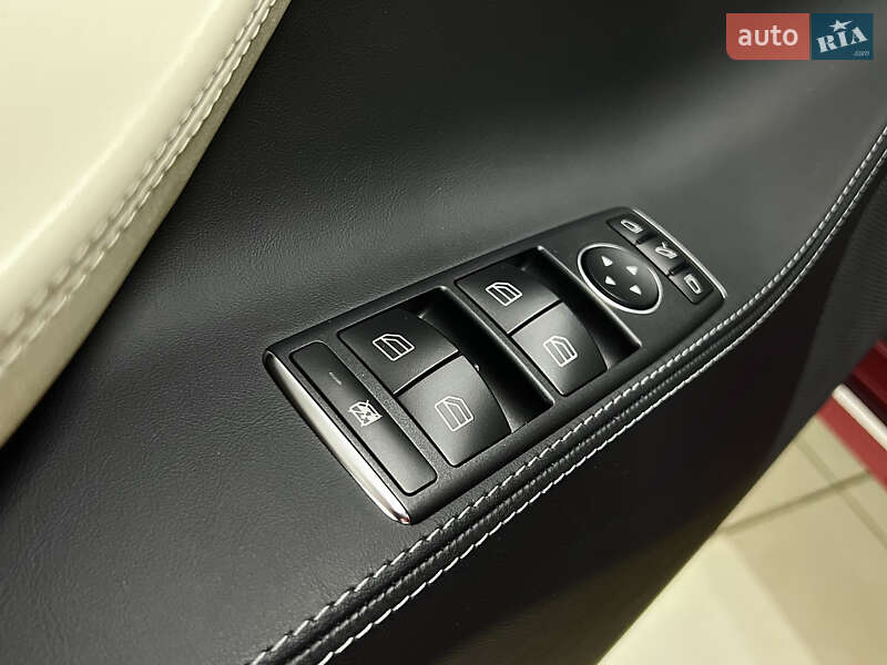 Лифтбек Tesla Model S 2019 в Николаеве фото 10 Лифтбек Tesla Model S 2019 в Николаеве