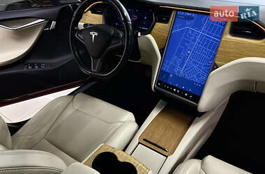 Лифтбек Tesla Model S 2019 в Николаеве