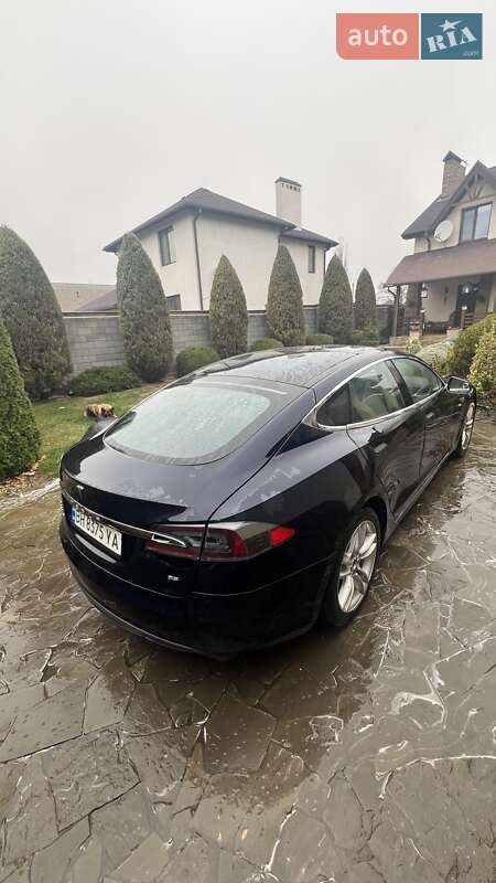 Лифтбек Tesla Model S 2014 в Одессе