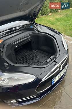 Лифтбек Tesla Model S 2014 в Одессе