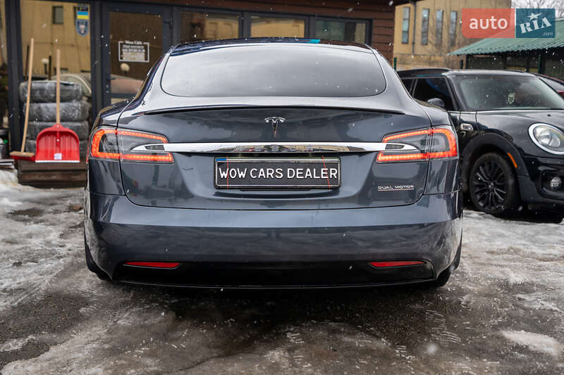 Ліфтбек Tesla Model S 2020 в Києві