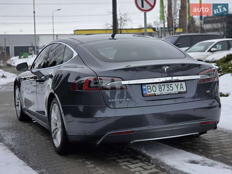 Лифтбек Tesla Model S 2014 в Тернополе фото 11 Лифтбек Tesla Model S 2014 в Тернополе