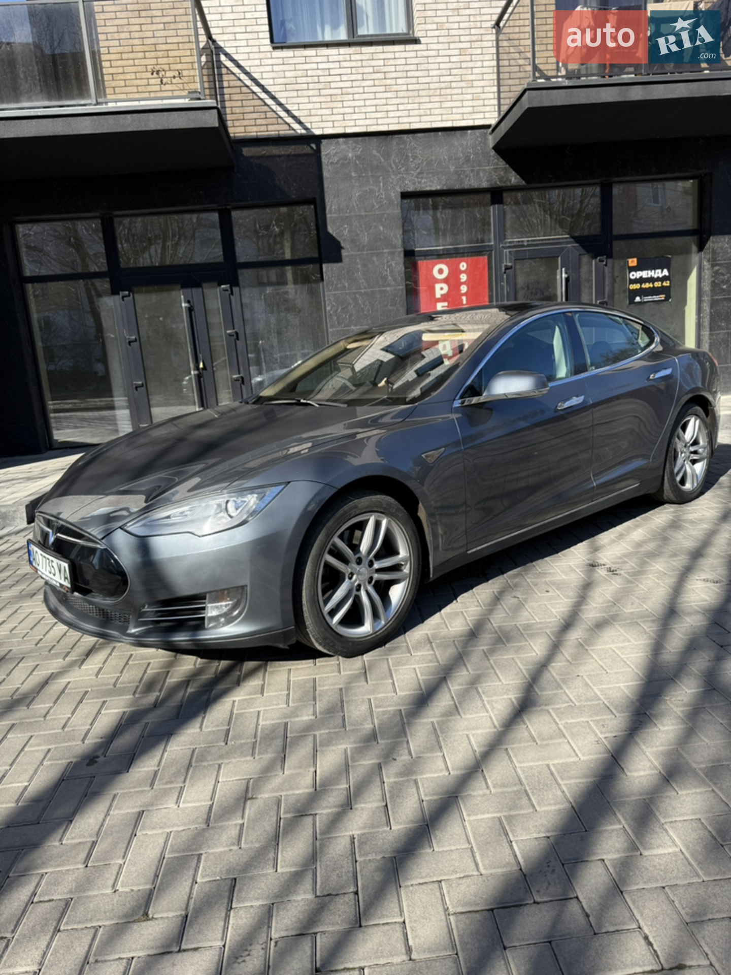 2013 Tesla Model S - мініатюра 3