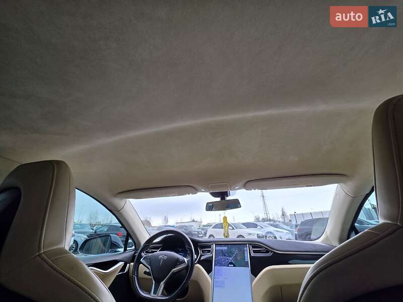 Лифтбек Tesla Model S 2014 в Тернополе